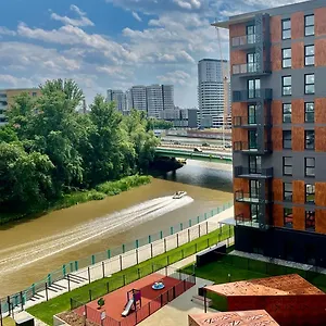 Apartmán Jesionowe Nad Odra, Stare Miasto, Sauna W Jednym, Klimatyzacja , Garaz Podziemny 0 Zl, Odra River , Old Town, New Building, Air Conditioning, Sauna-one, Underground Garage Free, Vratislav